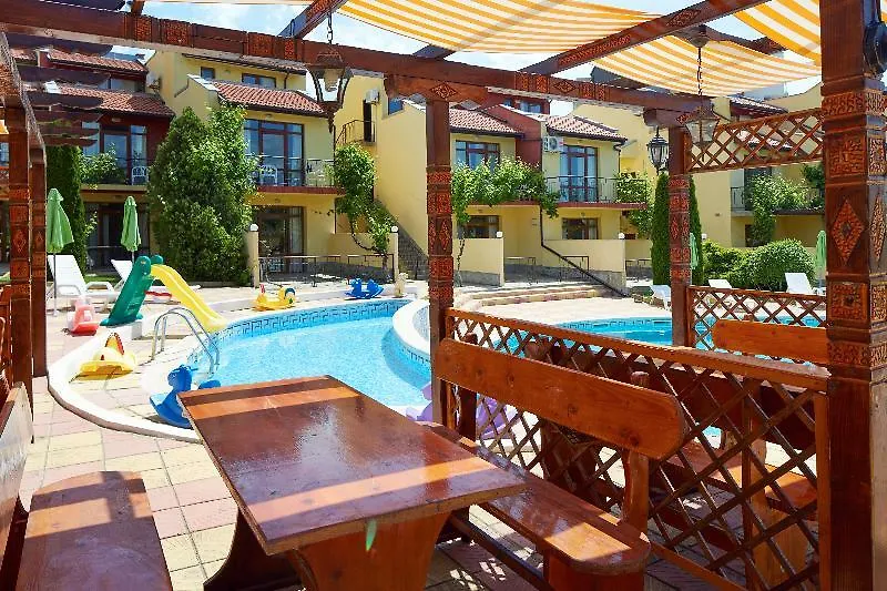Yalta Complex Hotel Napospart